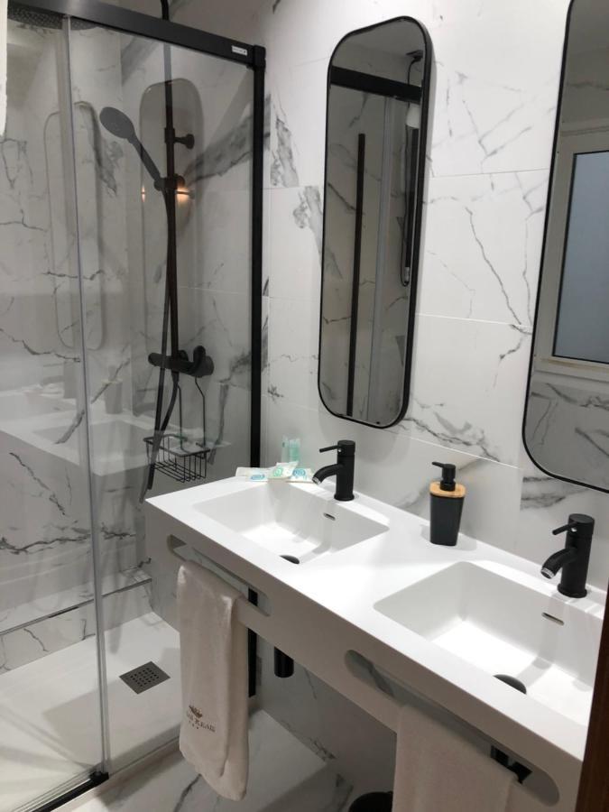Luxury Apartment With Jacuzzi Santiago de Compostela Zewnętrze zdjęcie